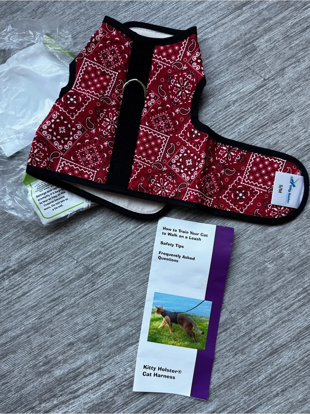 Kitty Holster Cat Harness Red Bandana Print - Size S/M